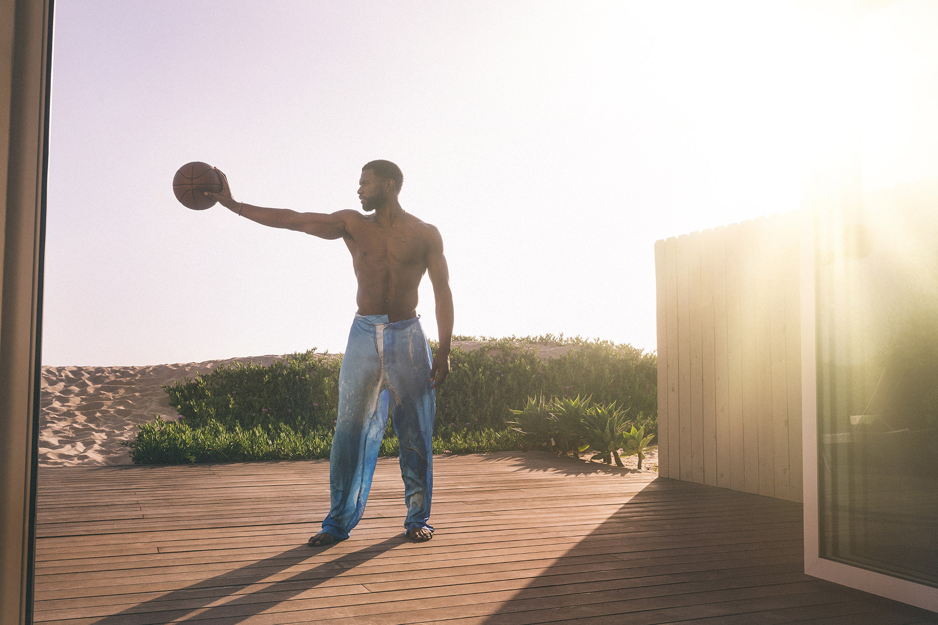  Andrew Zaeh Photo + Motion \\ Broderick Hunter