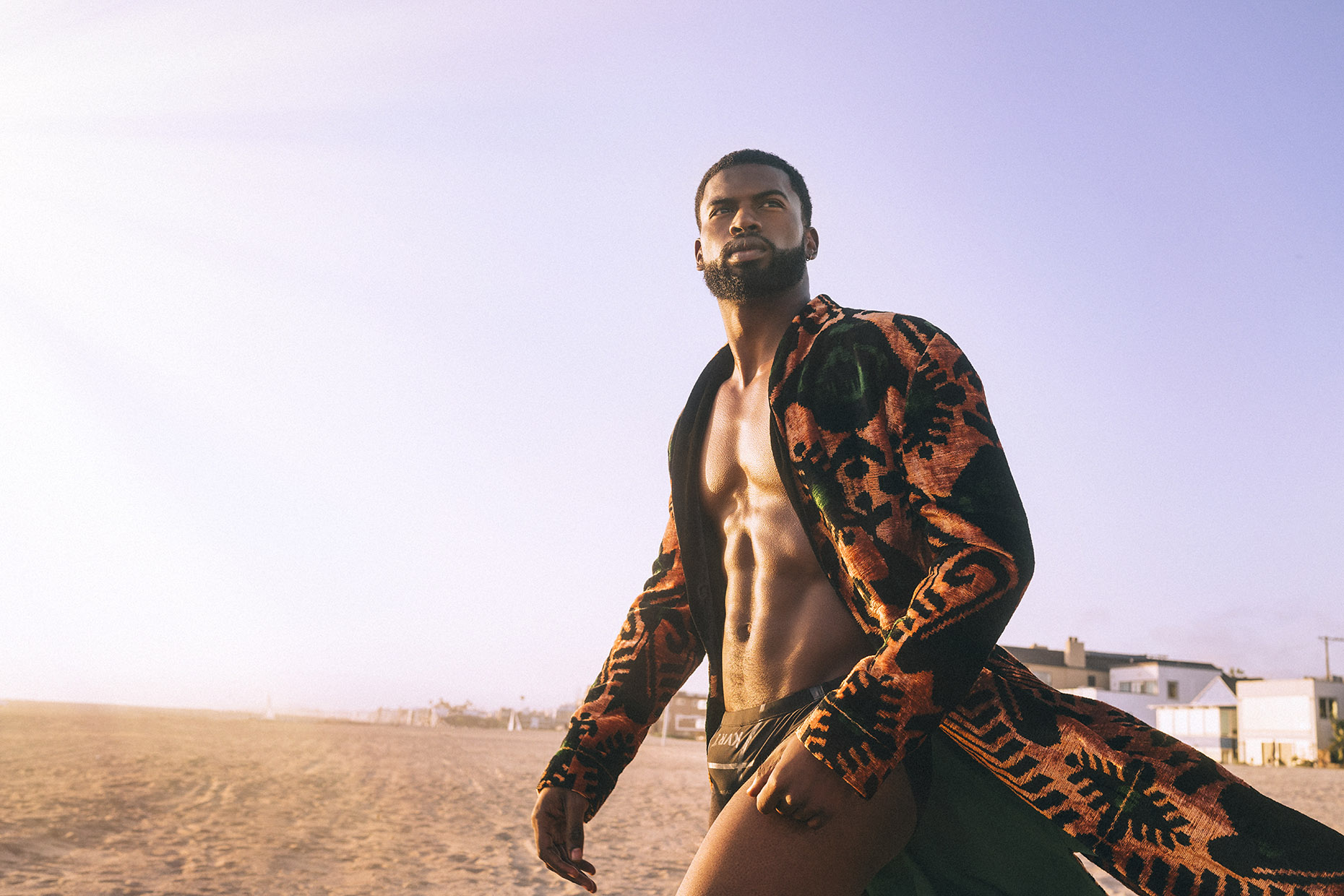  Andrew Zaeh Photo + Motion \\ Broderick Hunter